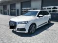 1 AUDI Q7